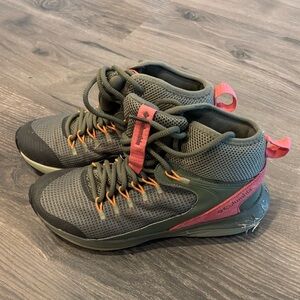 Columbia Women's Lace Up Boots - Olive and Pink